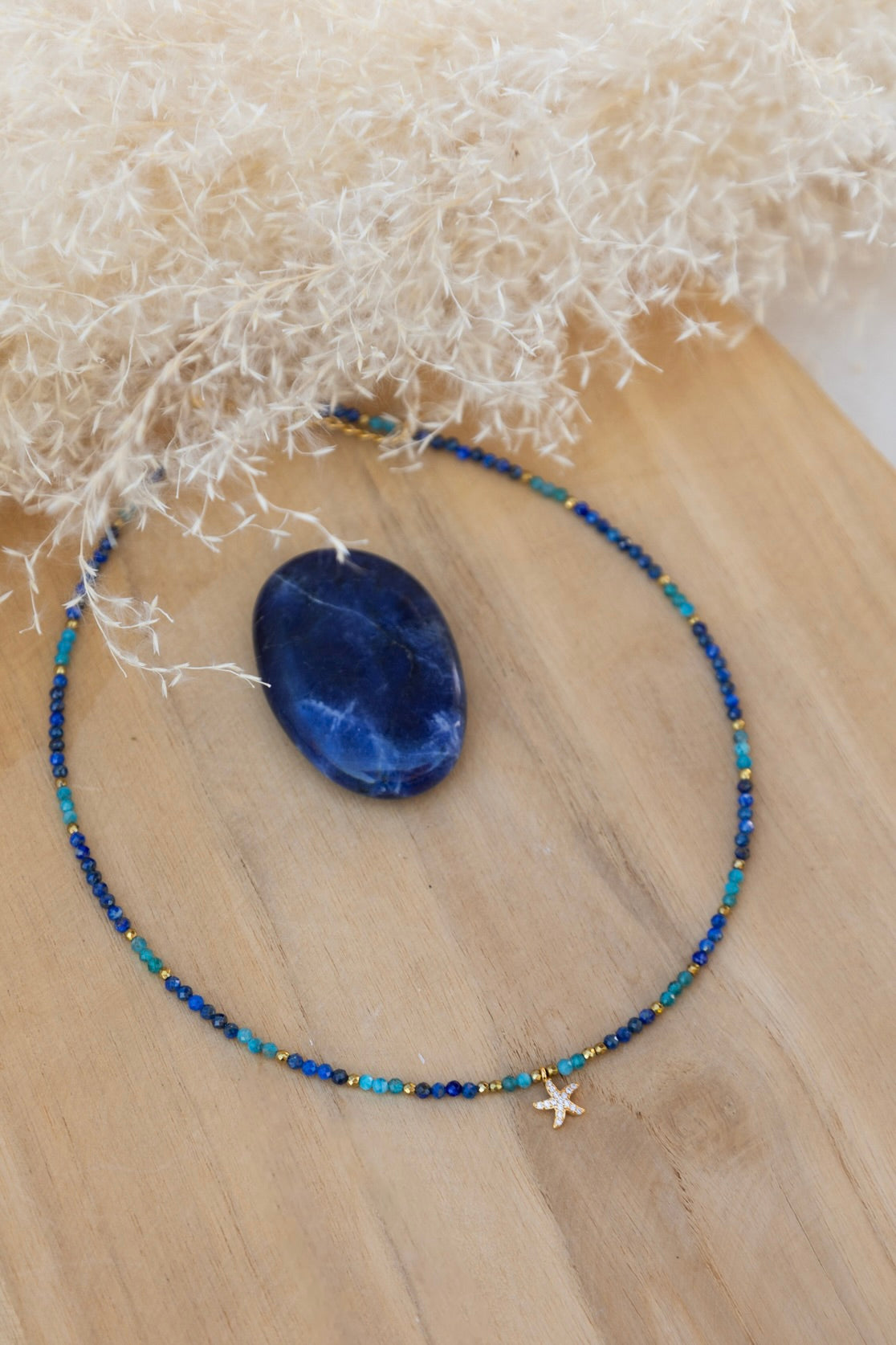 Colliers en pierres de Lapis-lazuli et Apatite bleu