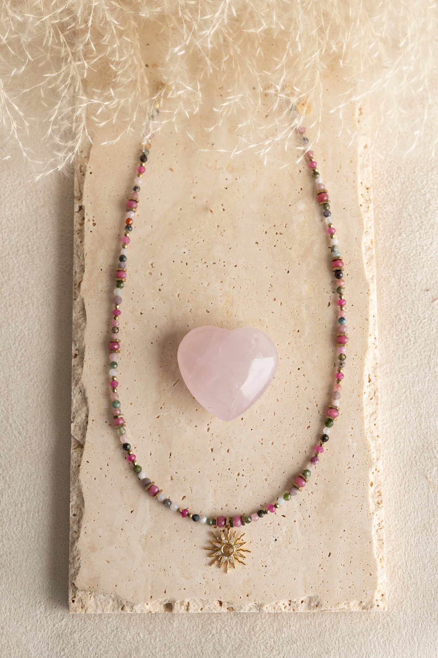 Collier Sloane en pierre de Tourmaline rose et soleil