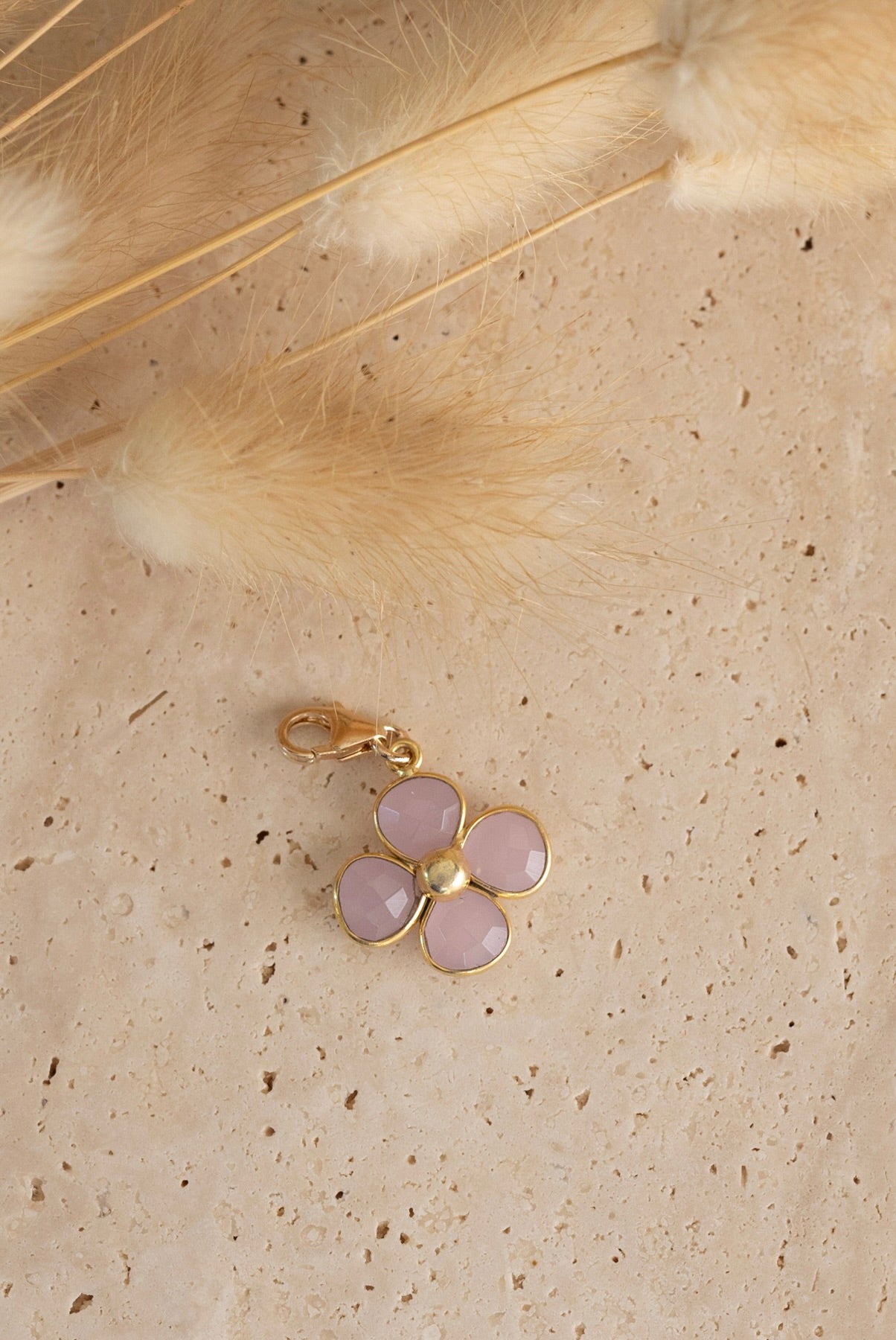 Pendentif charm pierre quartz rose