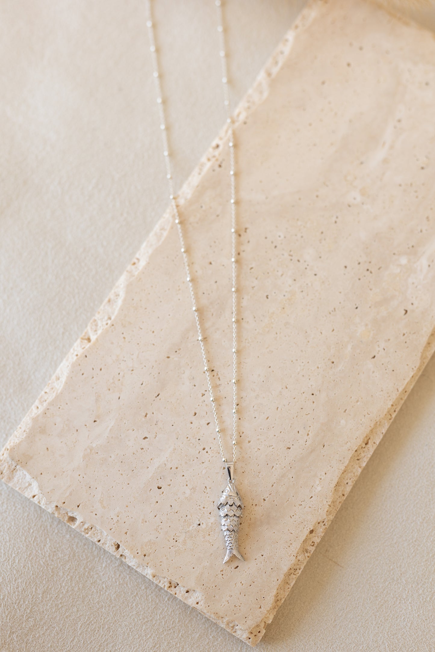 Collier Fish argent