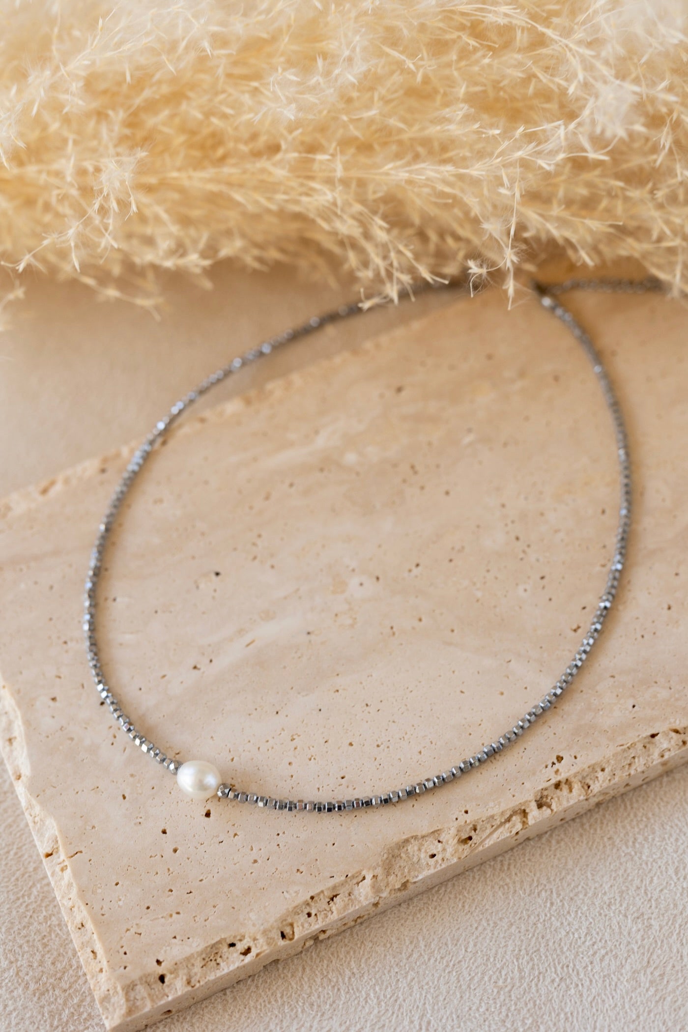 Collier Lisa Argent hématite et perles eau douce