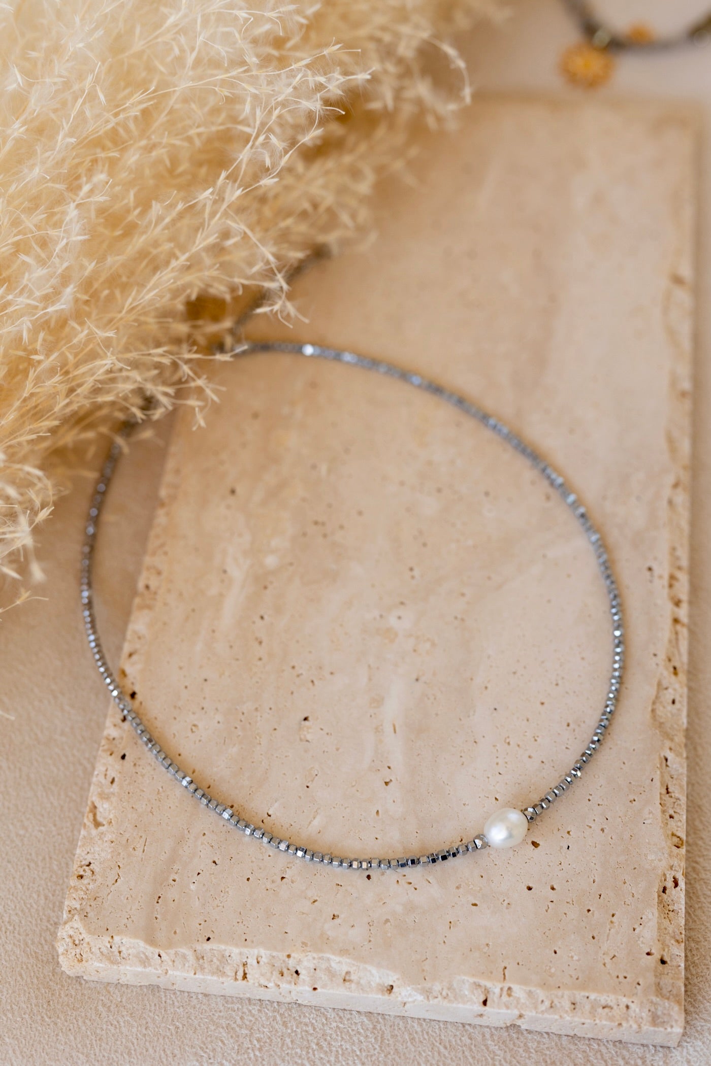 Collier Lisa Argent hématite et perle eau douce