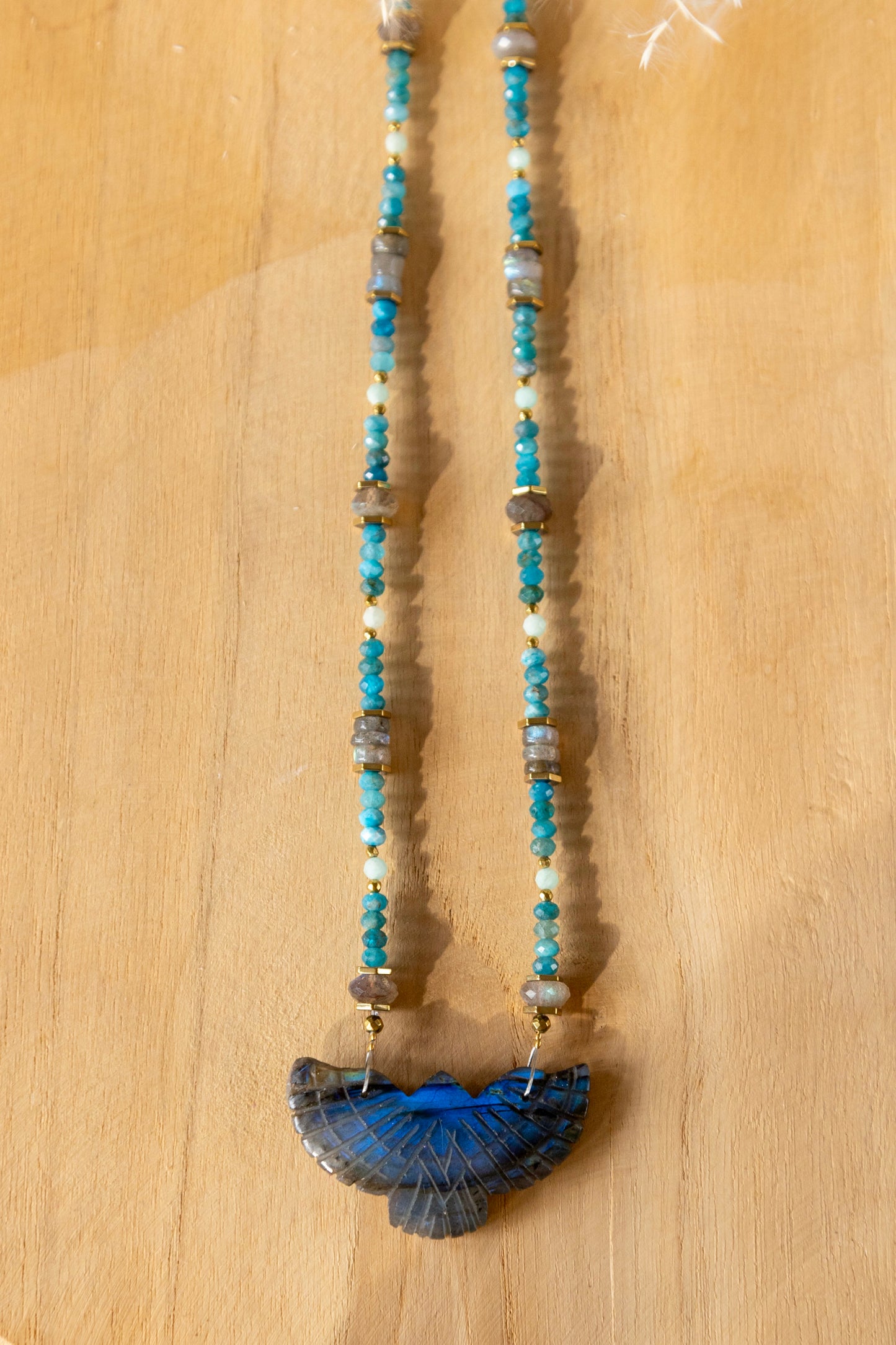 Collier Iro pierre Labradorite Apatite