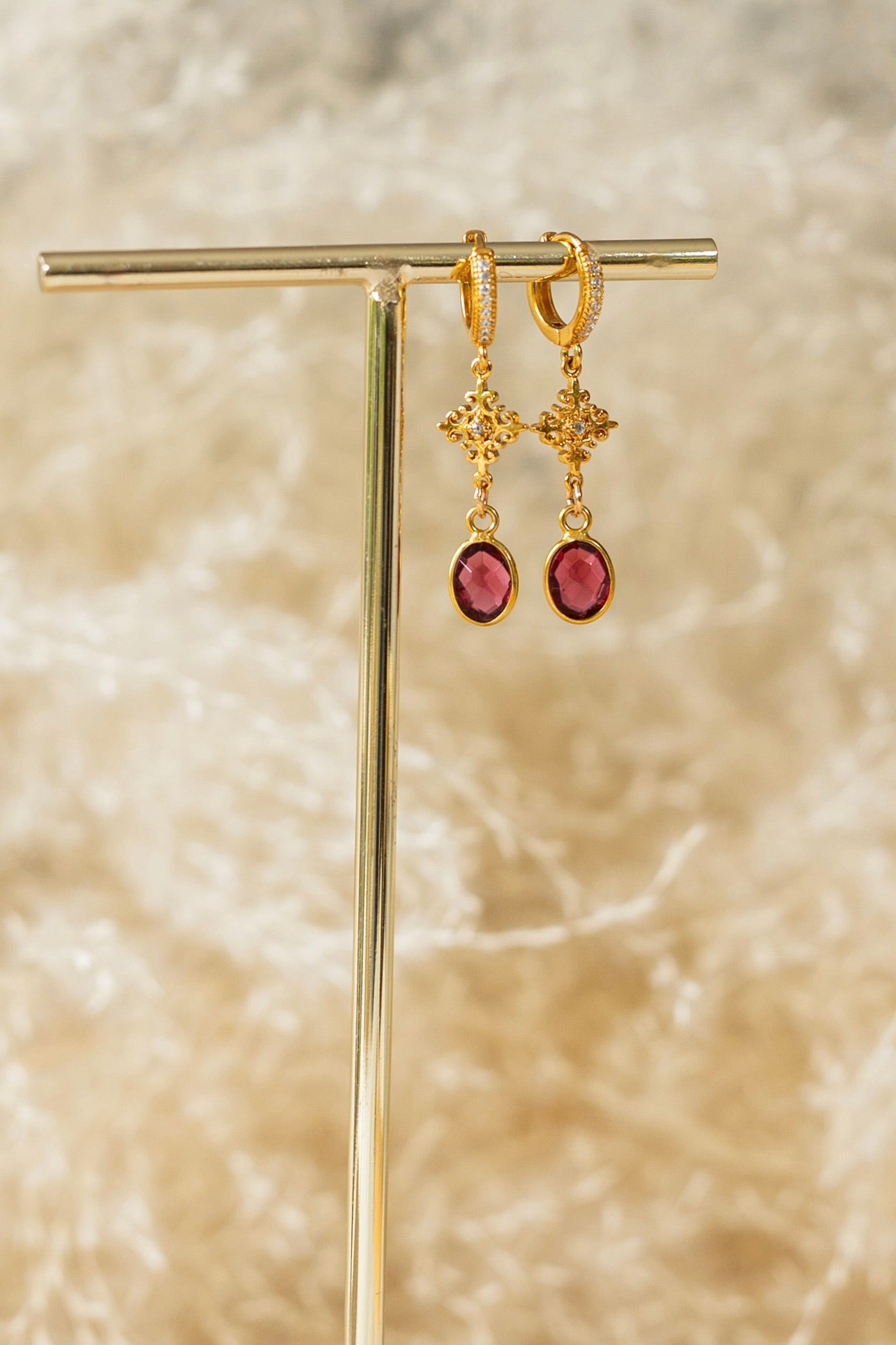 Boucles d'oreilles Tessa Grenat