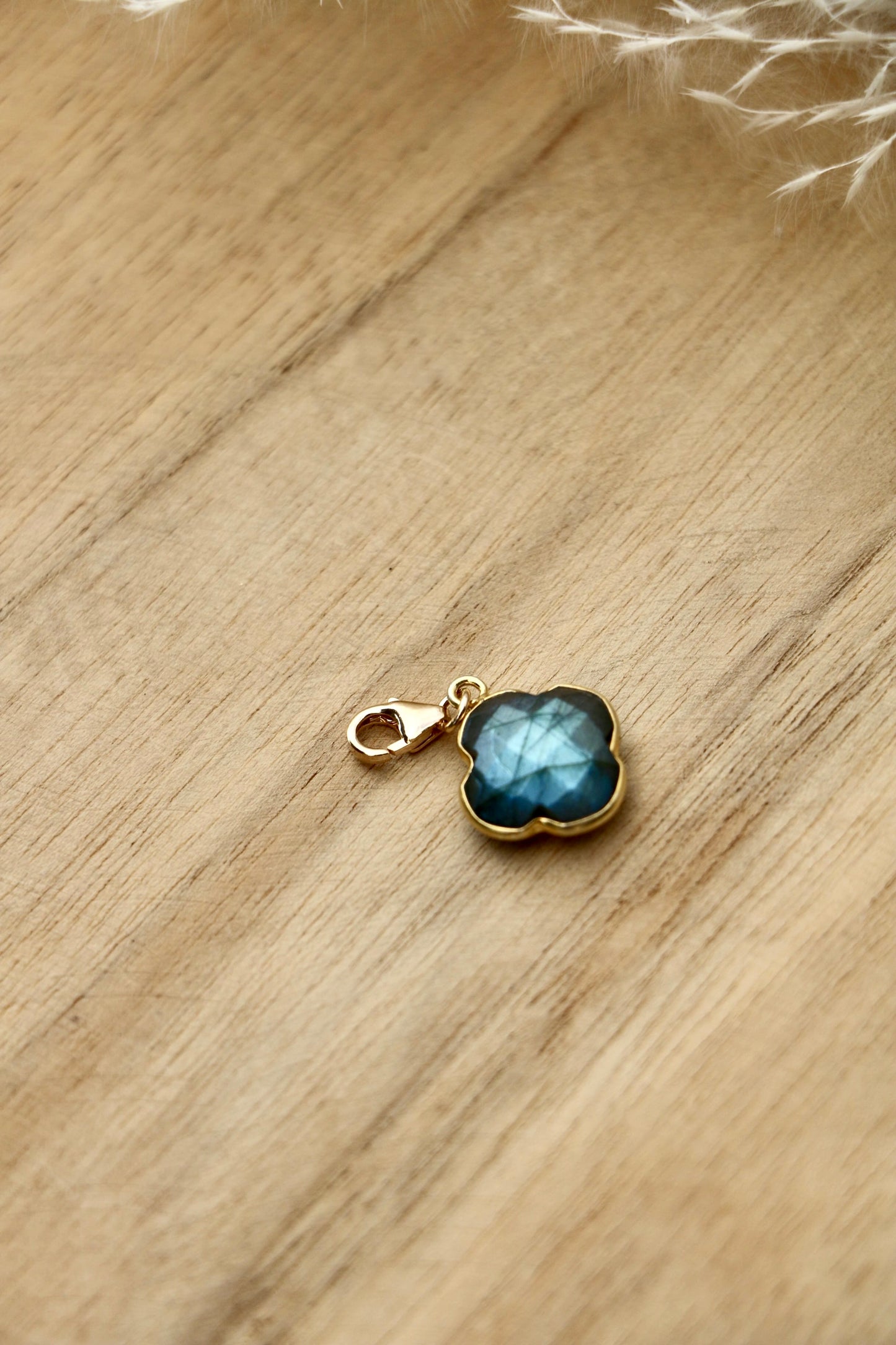 Pendentif Chance pierre de Labradorite
