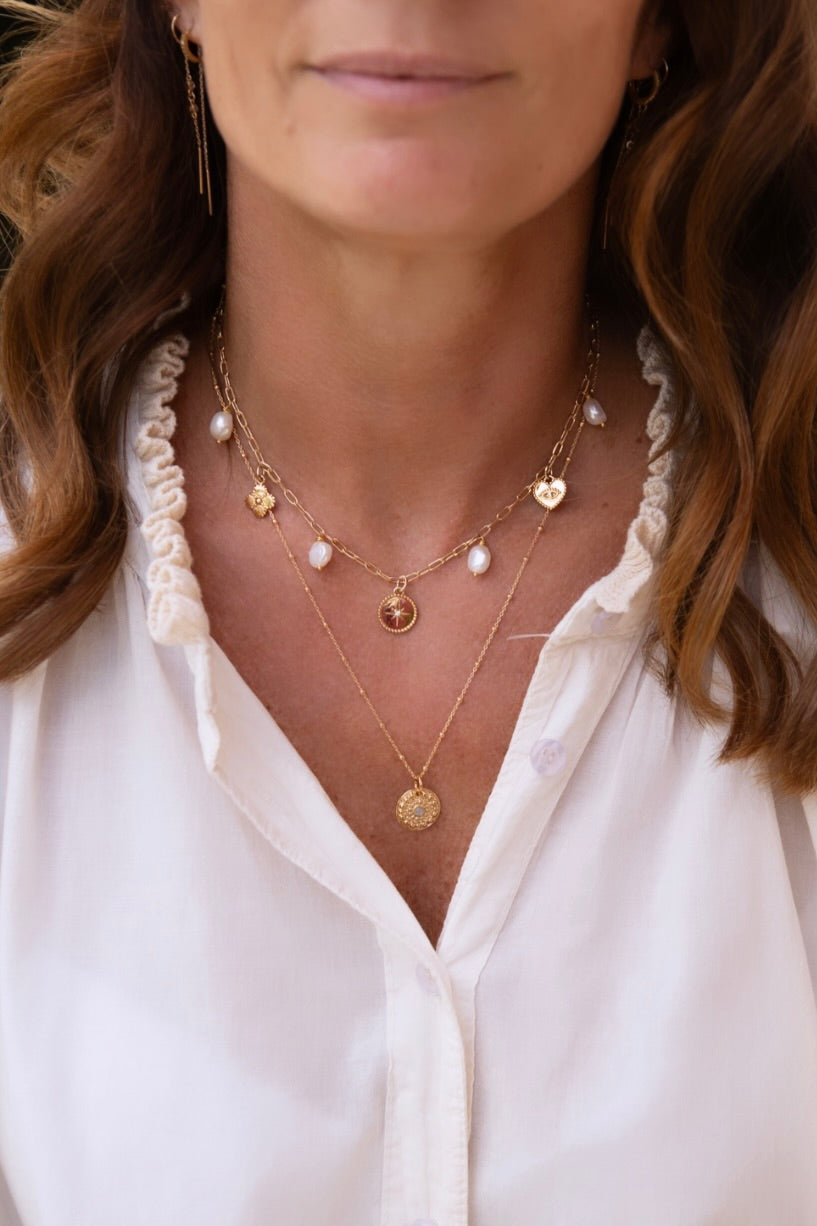 Collier Camila plaqué or 14 , 3 microns et perles d'eau douce