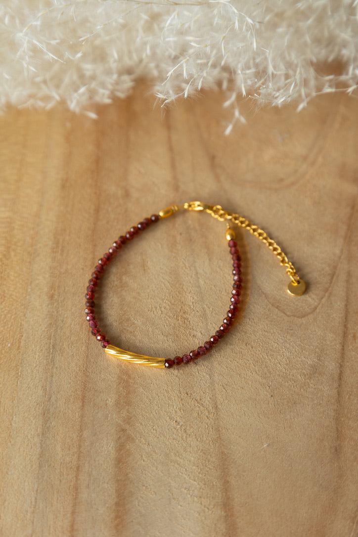 Bracelet Lou pierre Grenat rouge bordeau