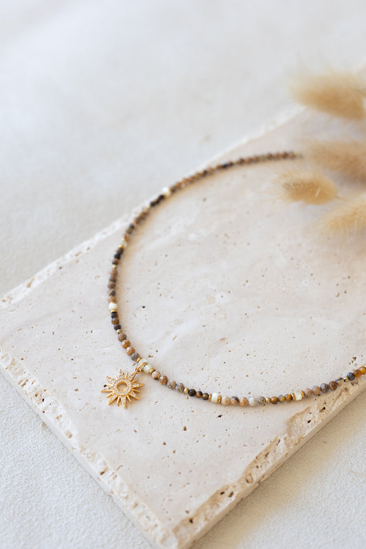 Collier Sahara en pierres naturelles nacre , jaspe, oeil du tigre