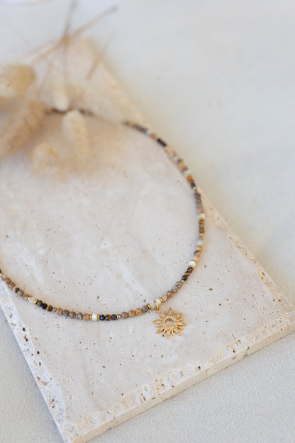 Collier Sahara en pierres naturelles nacre , jaspe, oeil du tigre