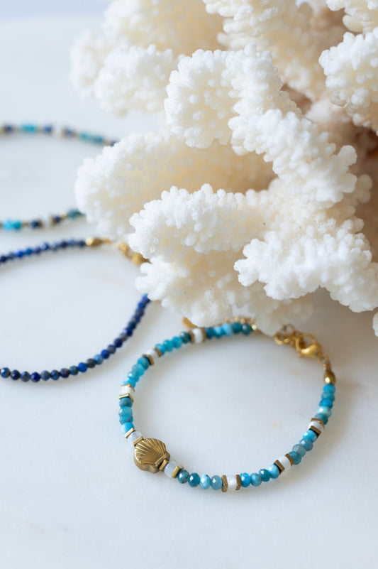 Bracelet Mykonos en pierre d'Apatite et nacre