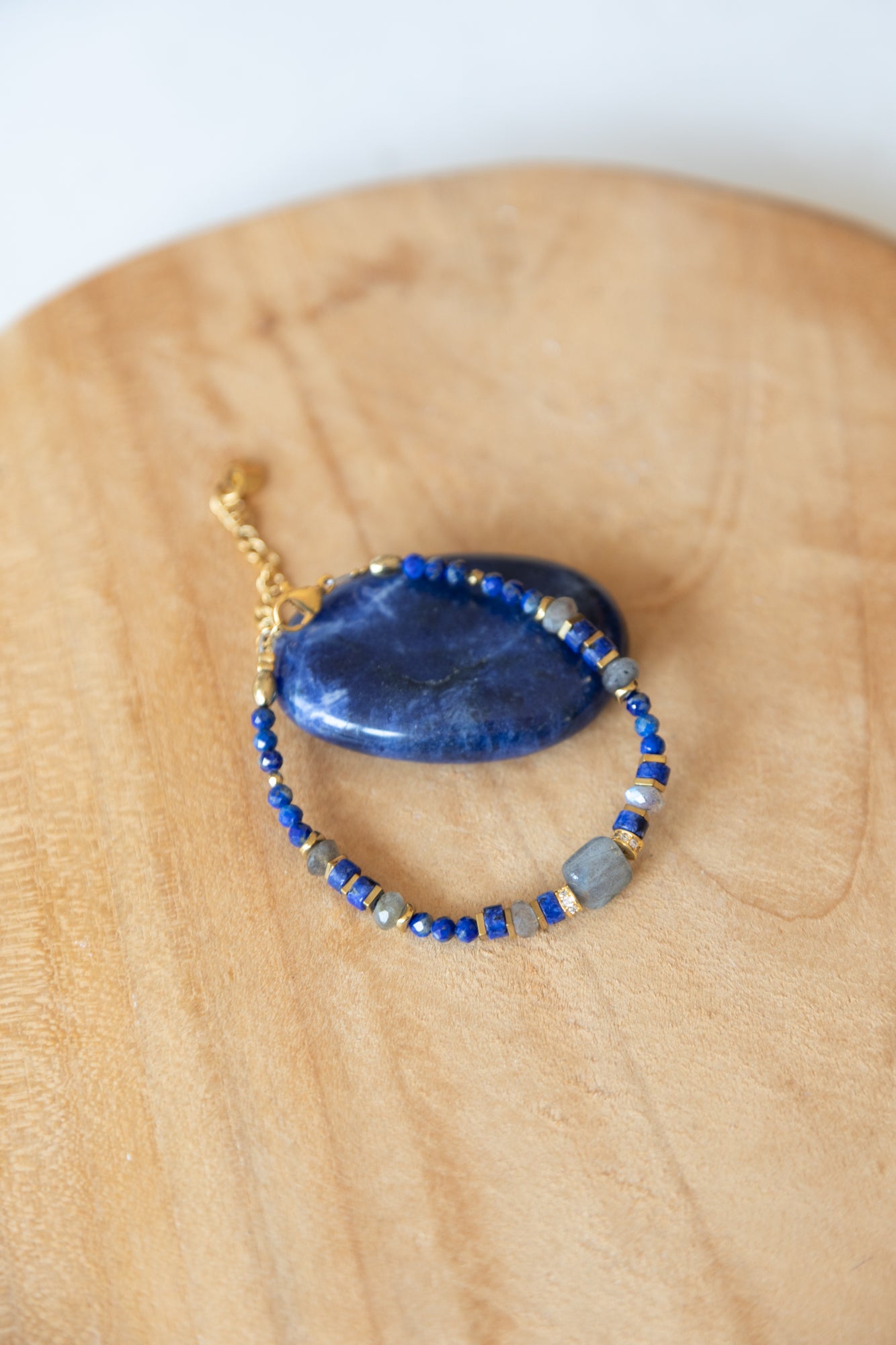 Bracelet Sloane en pierres de Labradorite et Lapis-Lazuli