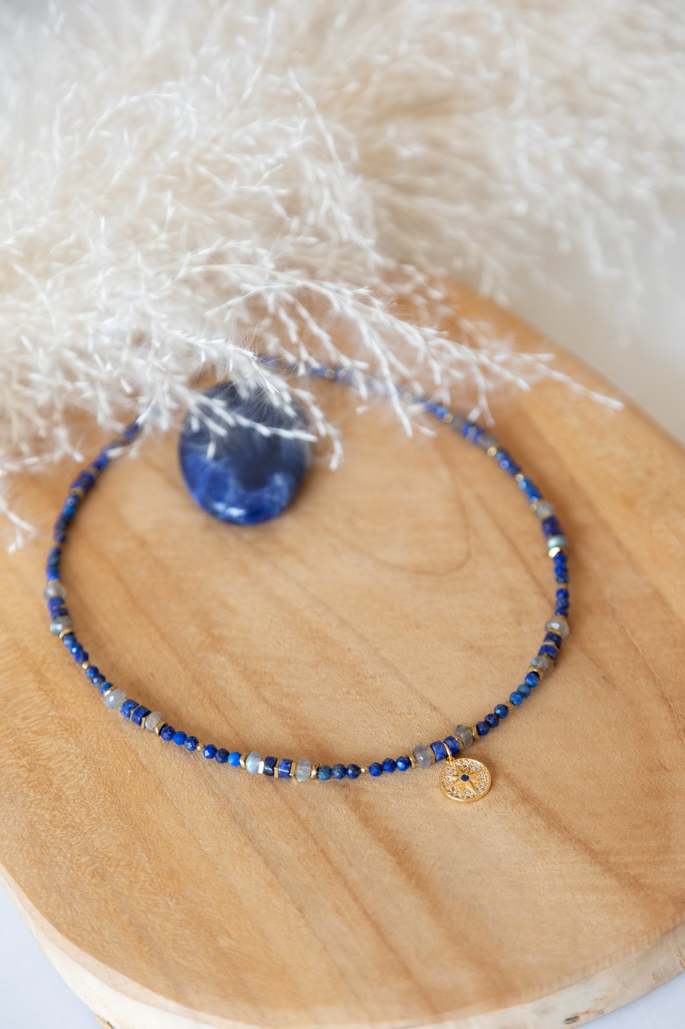 Collier Sloane en pierre de Lapis-Lazuli