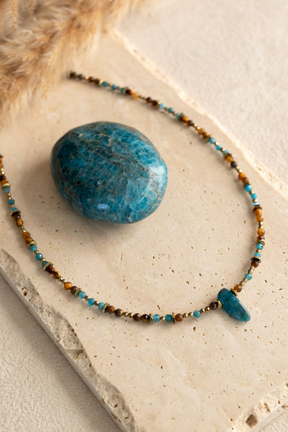 Collier Gabie en pierres naturelles d'Apatite et Oeil du tigre