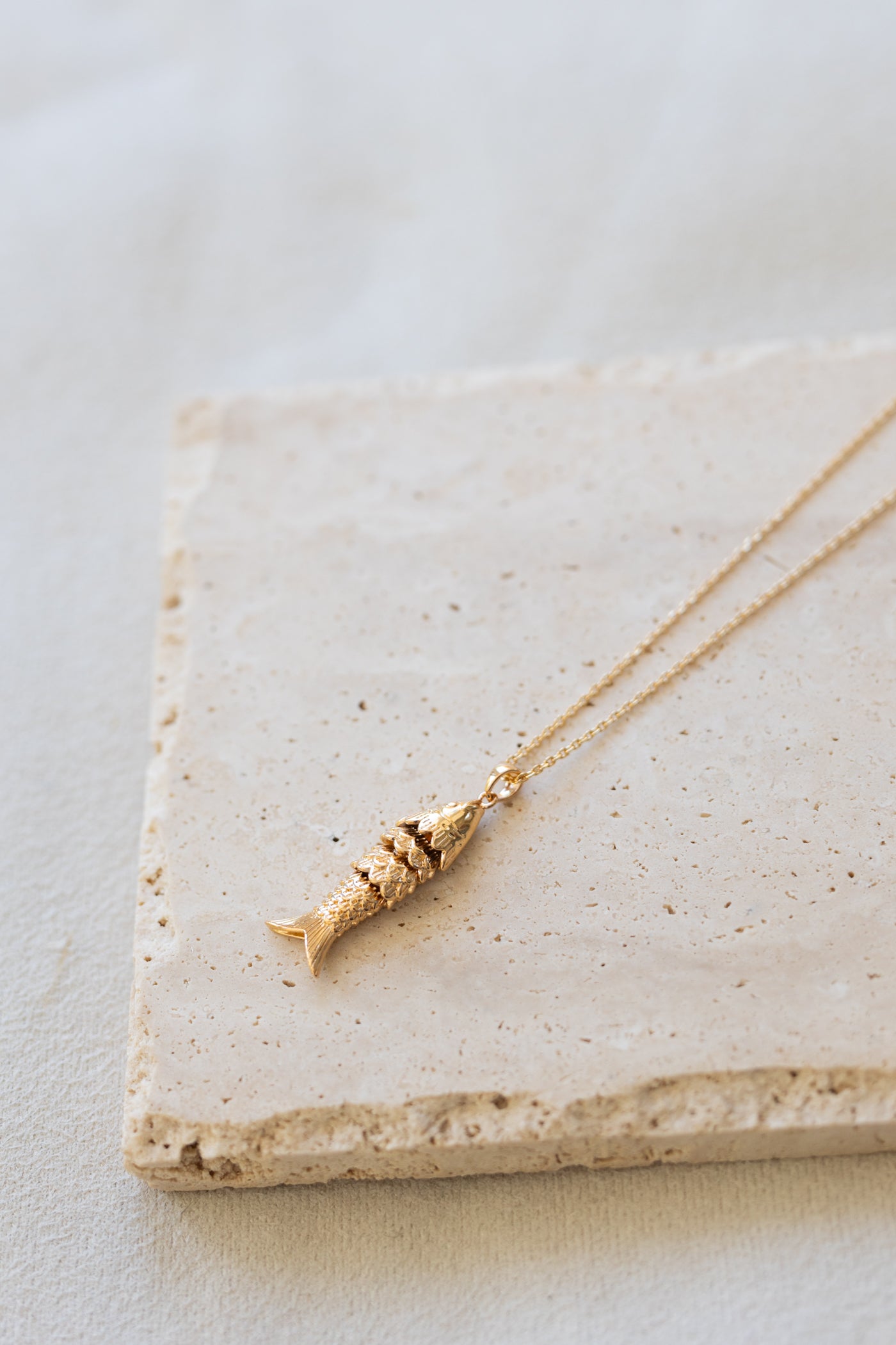 Collier Fish