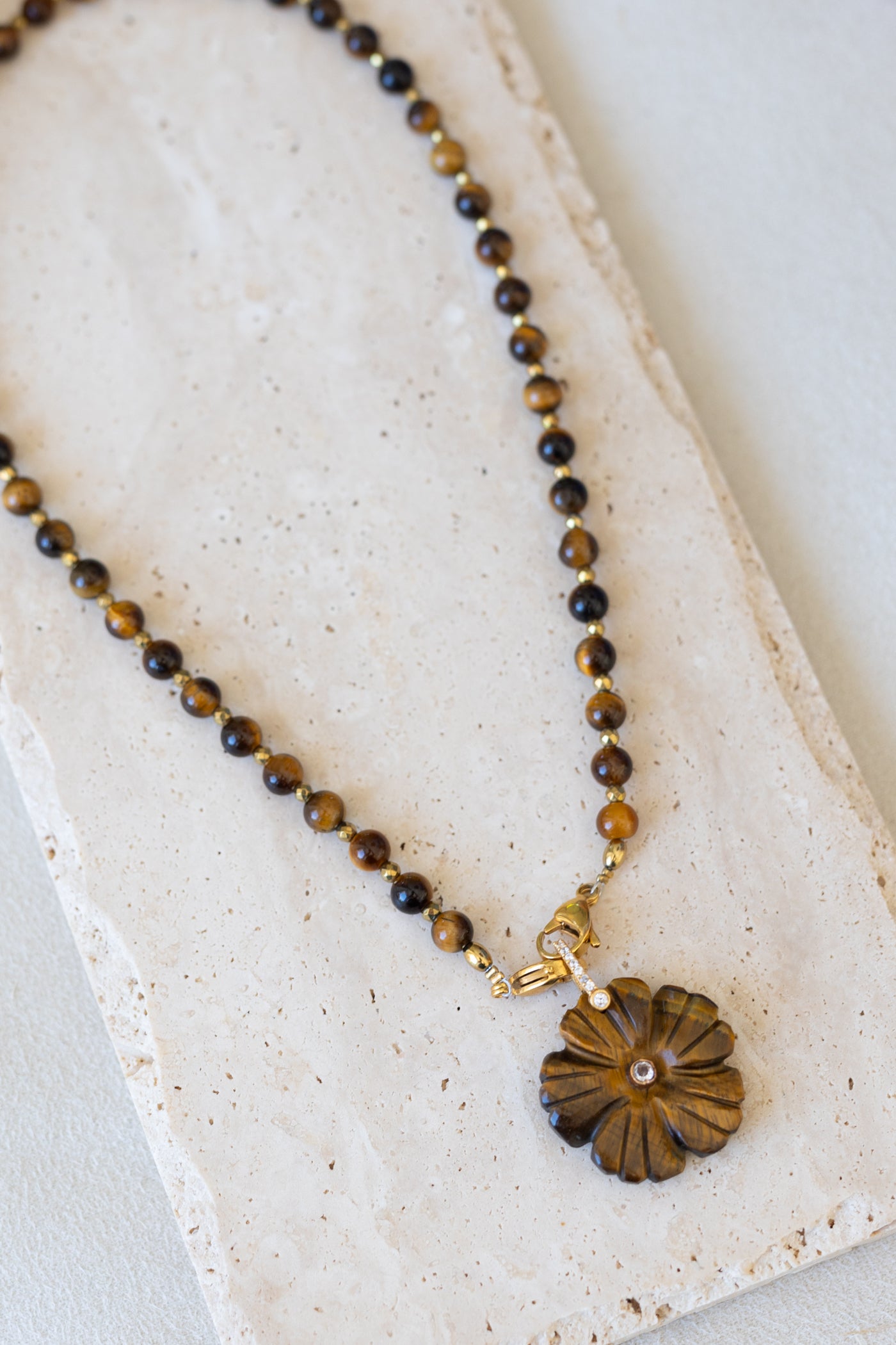 Collier Fidji oeil du tigre