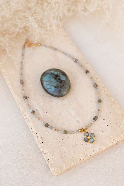 Collier Flora labradorite
