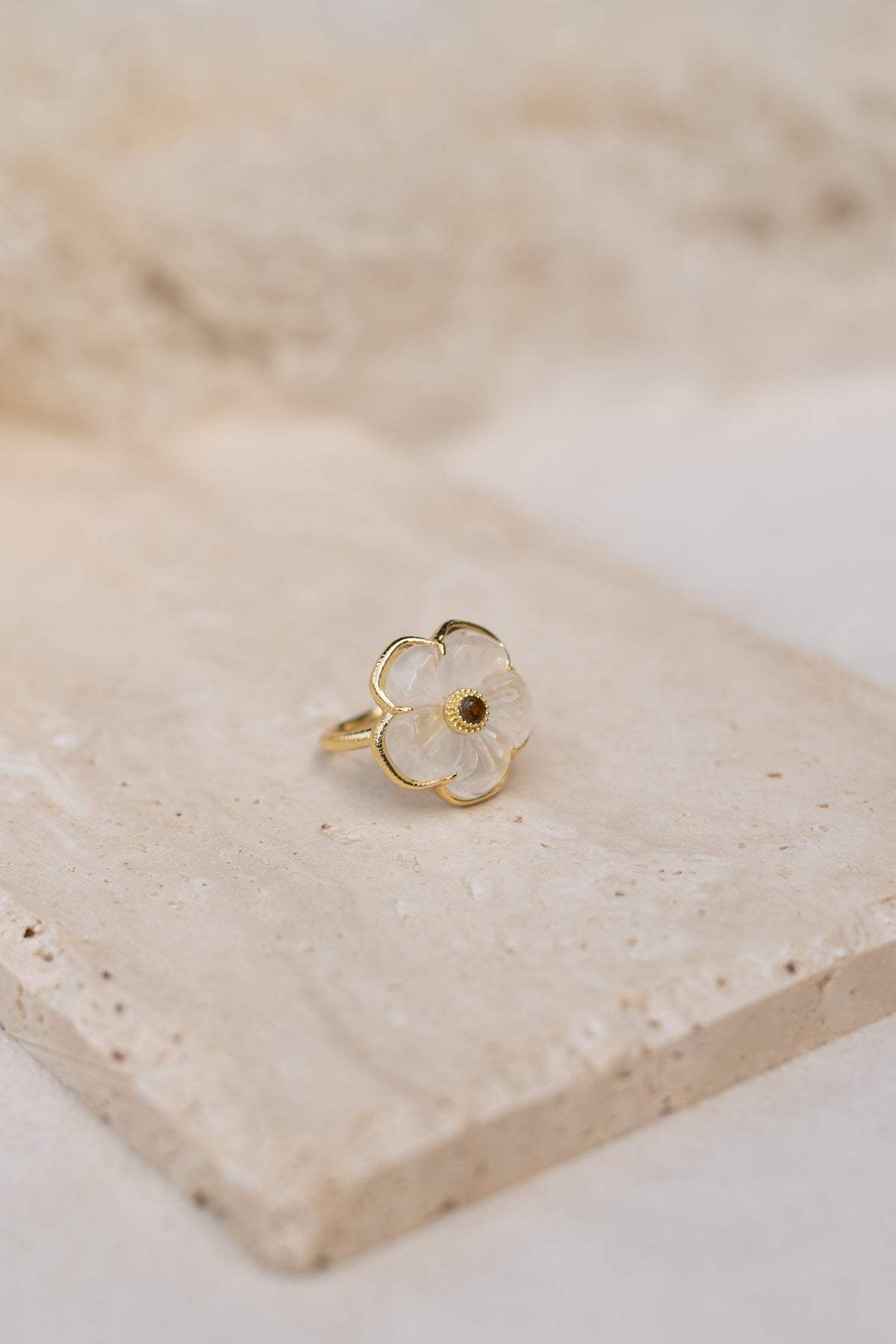 Bague Flora pierre de lune