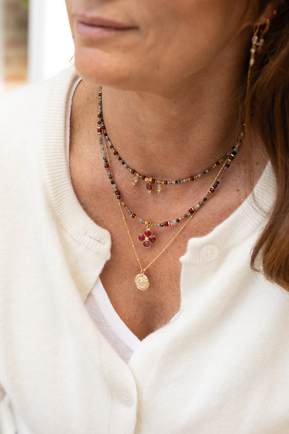 Colliers Tess et Flore en pierres de tourmaline multicolore