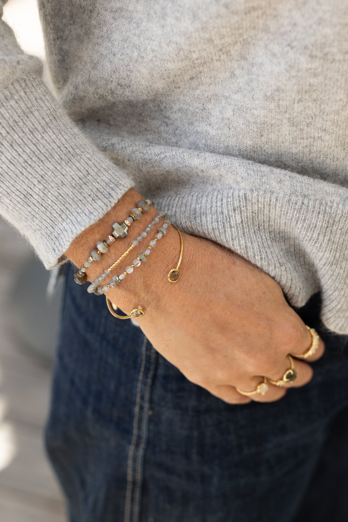 Bracelet Costanza labradorite nacre grise
