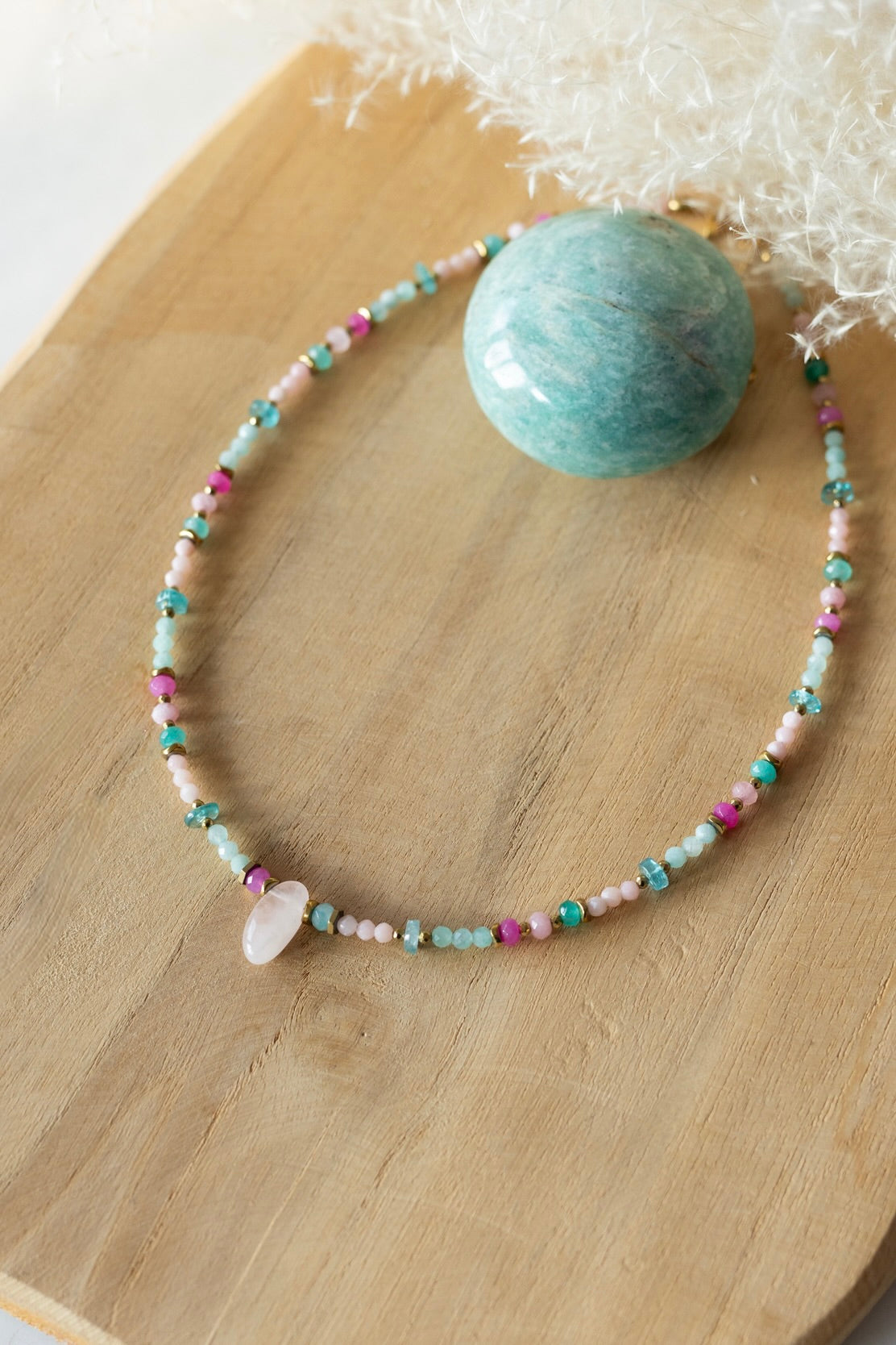 Collier Bora Bora en pierres d'Amazonite et quartz rose