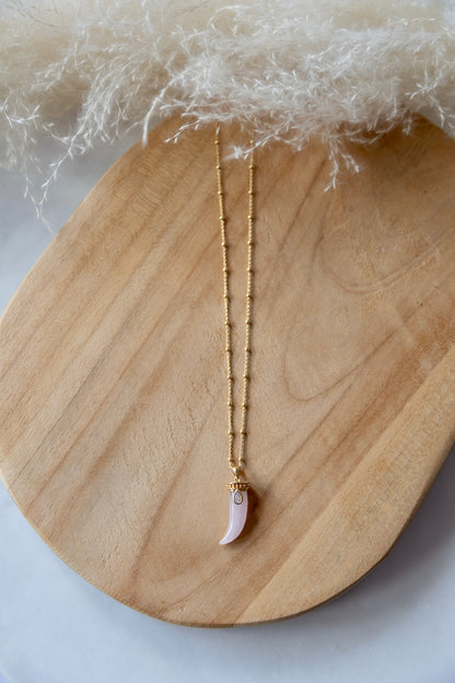 Collier Alma , pierre quartz rose 
Chaîne 14K,3 microns