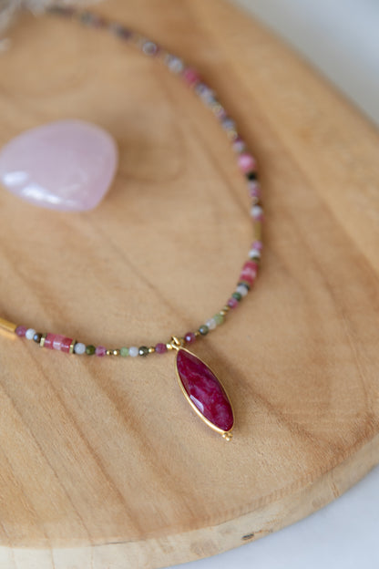 Collier Abby en tourmaline et Rubis