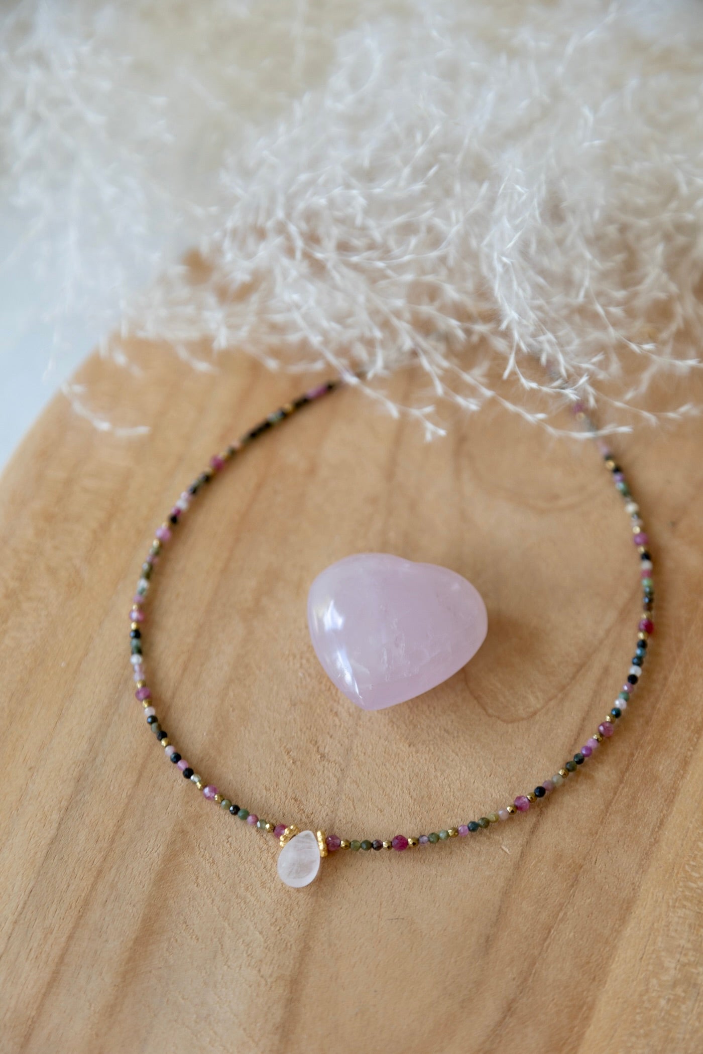 Collier Lyna en pierre de Tourmaline et quartz rose