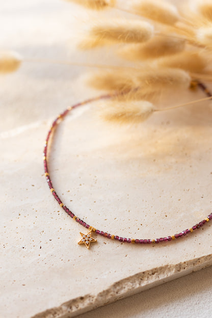 Collier Stelle