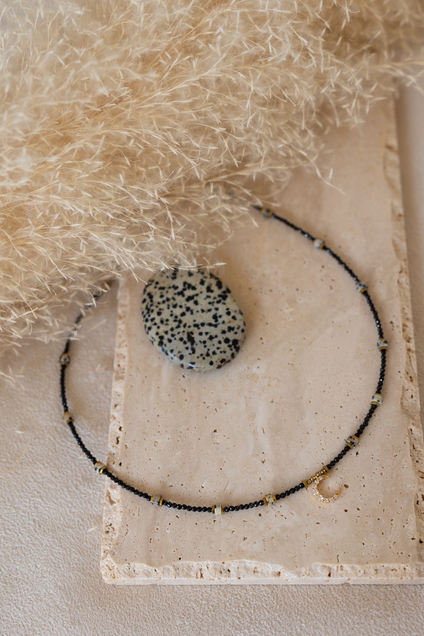 Collier Luna pierre d'onyx, jaspe dalmatien