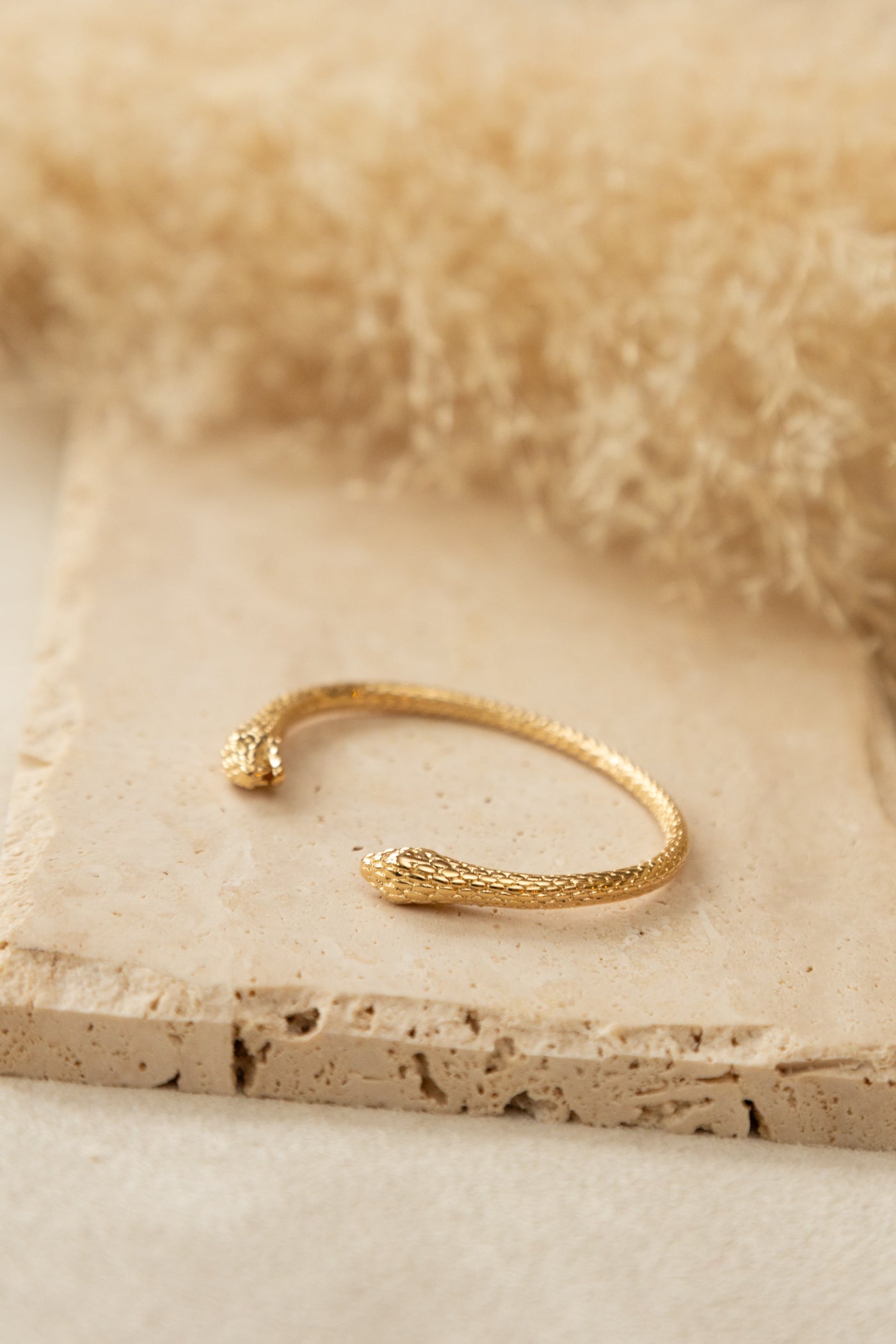 Bracelet jonc snake plaqué or