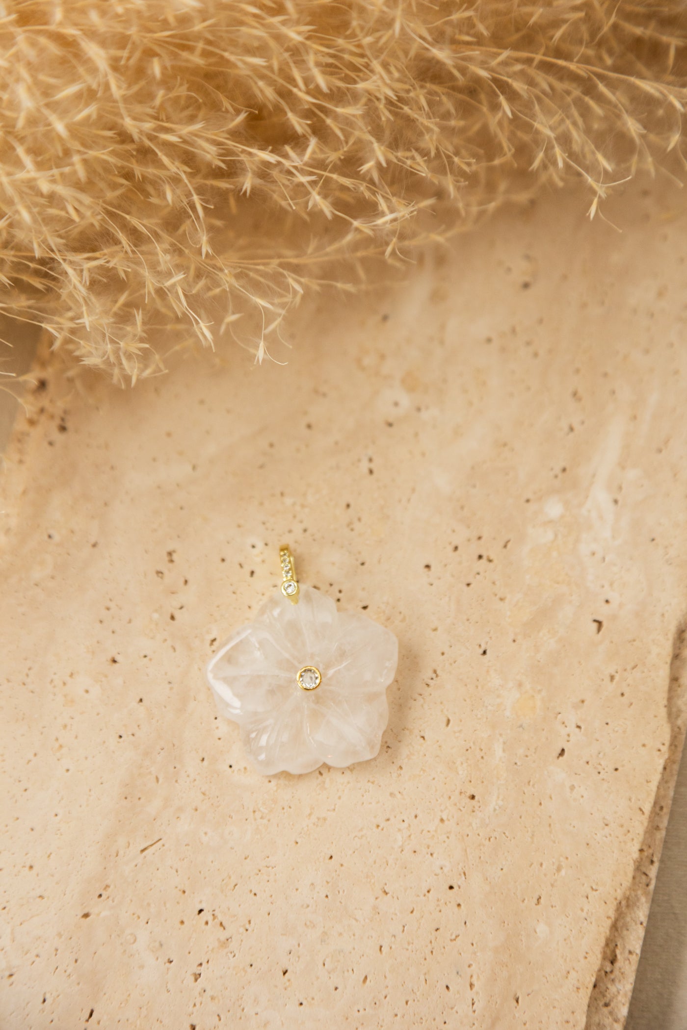 Pendentif Fleur pierre de lune