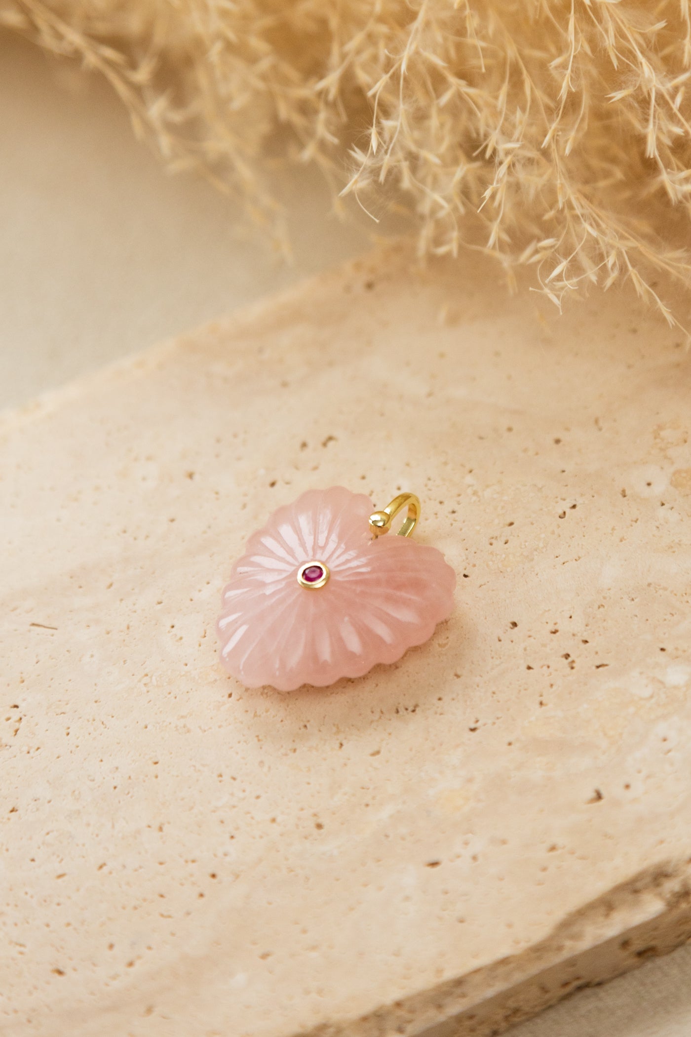 Pendentif Love quartz rose