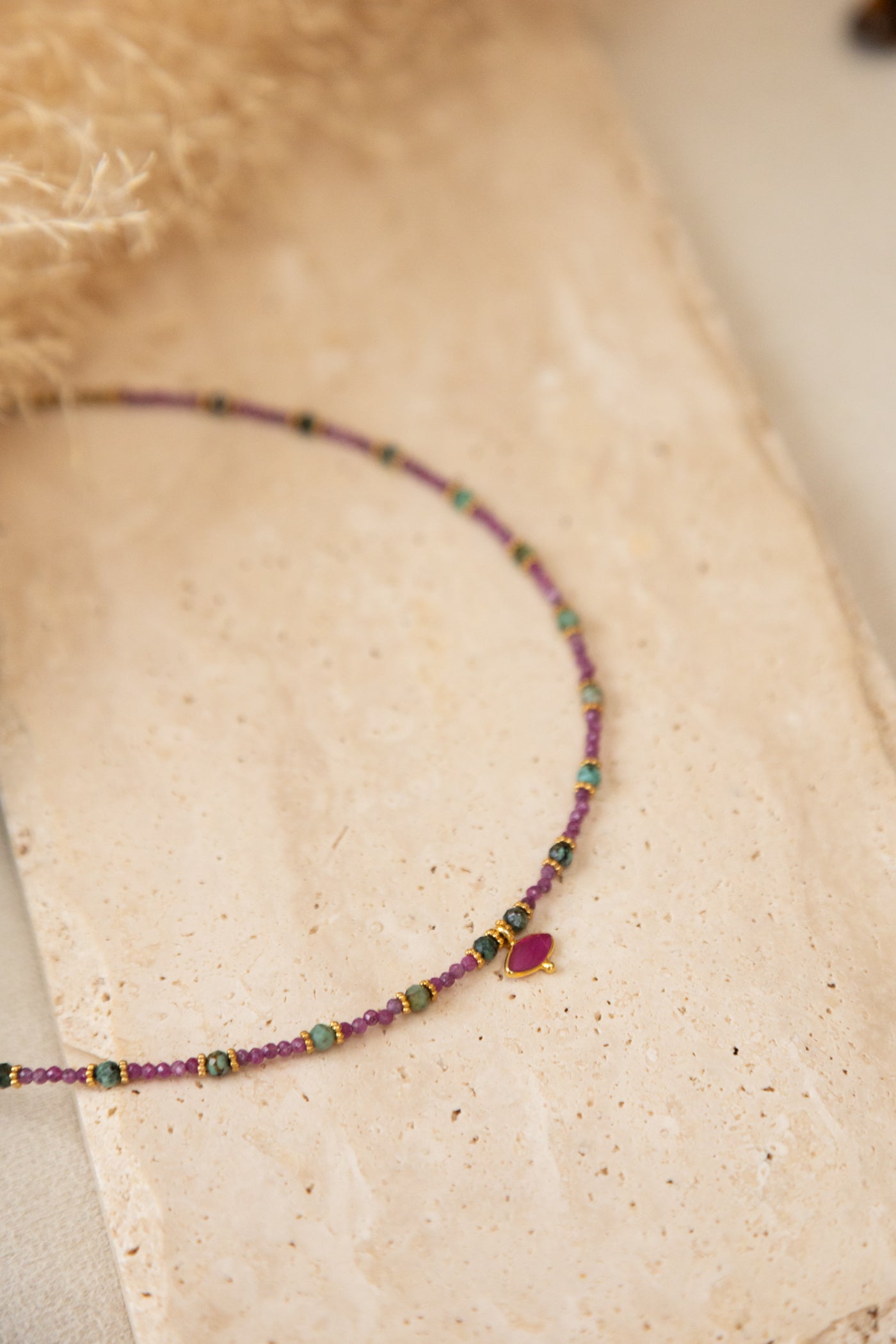 Collier Tessa pierre de rubis chrysocolle