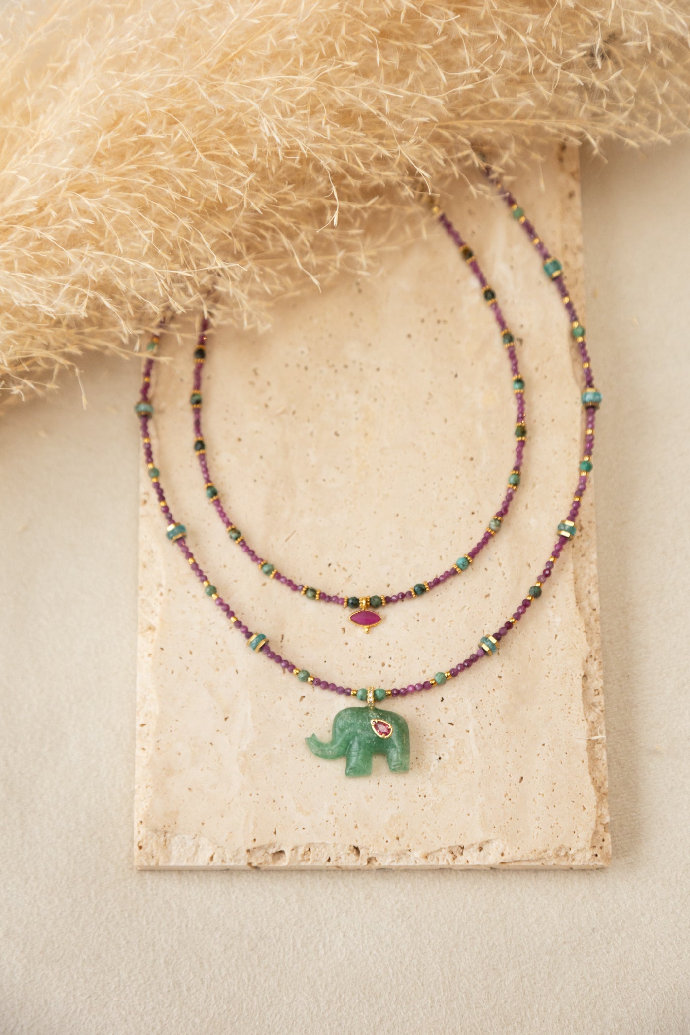 Collier Tessa Nala en pierre de rubis chrysocolle , aventurine et Amazonite 