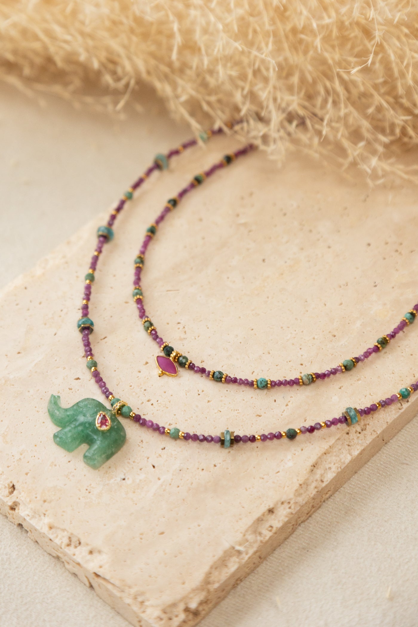 Collier Tessa Nala en pierre de rubis chrysocolle , aventurine et Amazonite 