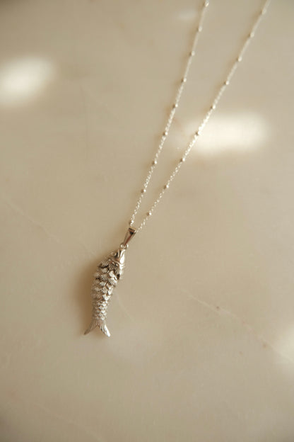 Collier Fish argent