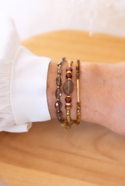 Bracelet Coralie, pierre en quartz fumé, Cornaline et hématite